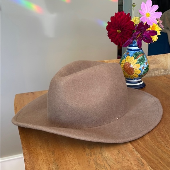 Abercrombie & Fitch Tan Wide-Brimmed Hat - Picture 1 of 4